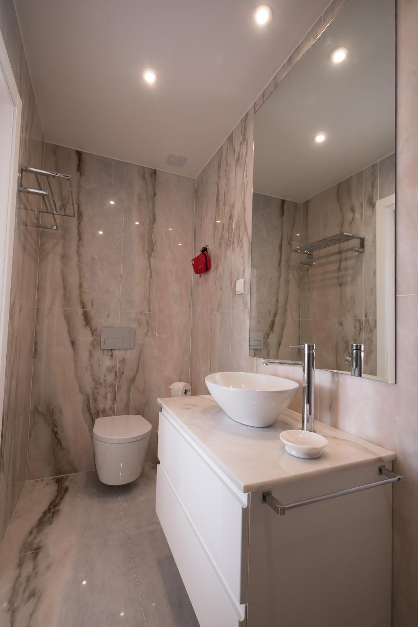 Castle Terrace Exclusive Apartment - Home By The Castle Apartment Lissabon Exterior foto